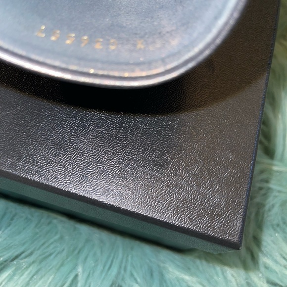 Chanel slides - Picture 5 of 7